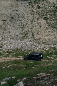 7R504057
